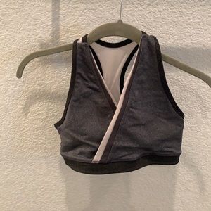 Lululemon Deep V sports bra. Size 4. Gray